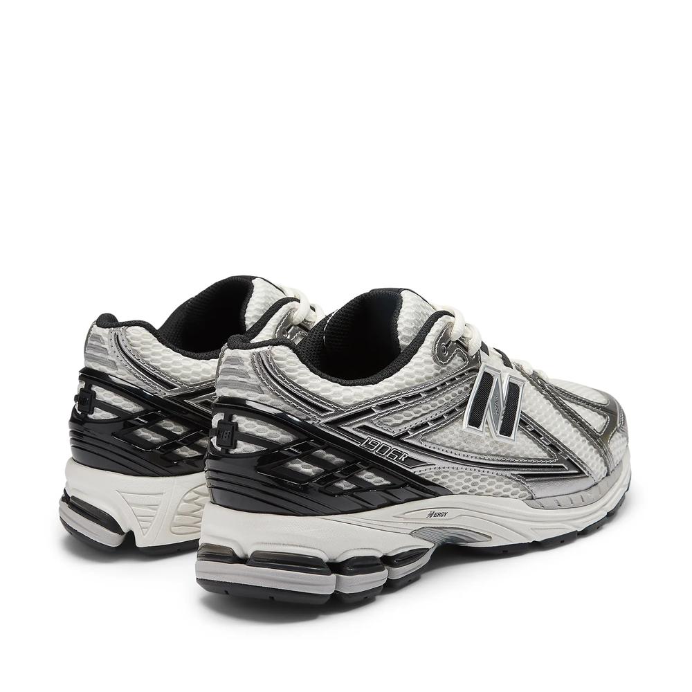 Boty New Balance M1906RER - stříbně