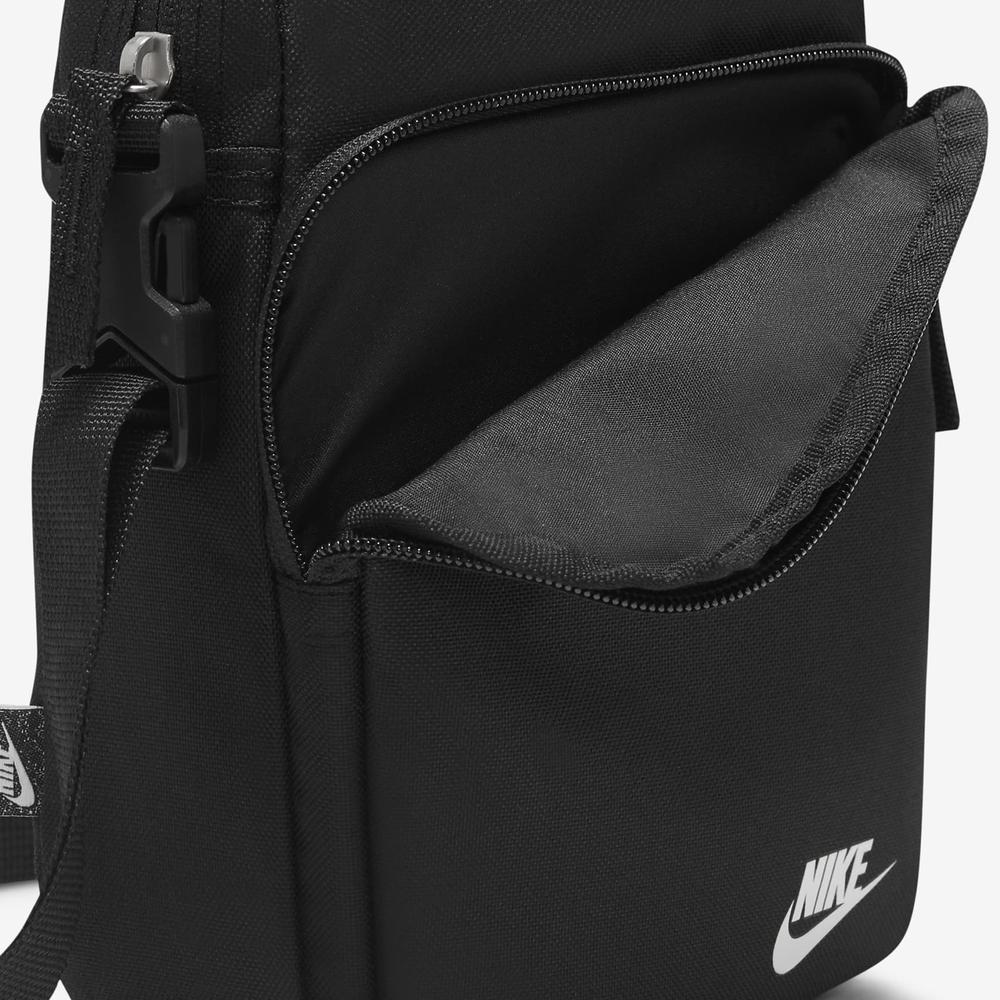 Taška Nike Heritage DB0456-010 - černé