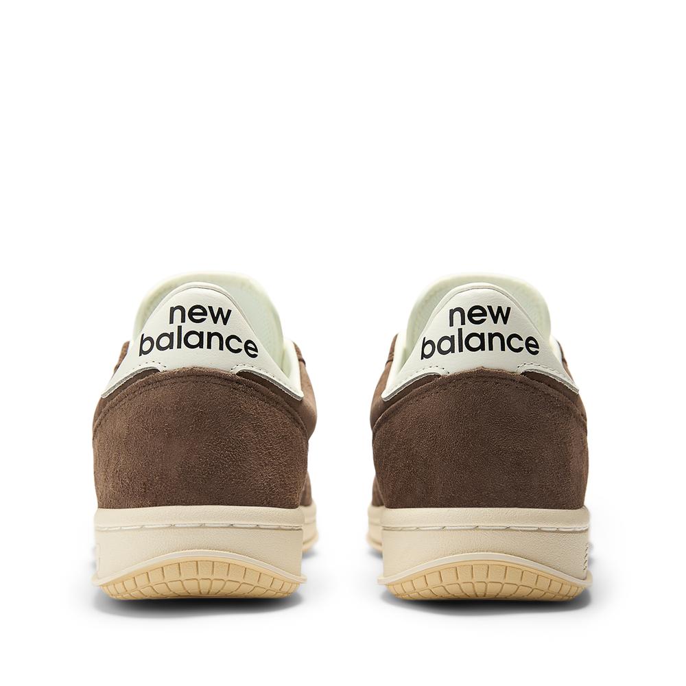 Unisex boty New Balance M5002YR - hnědé