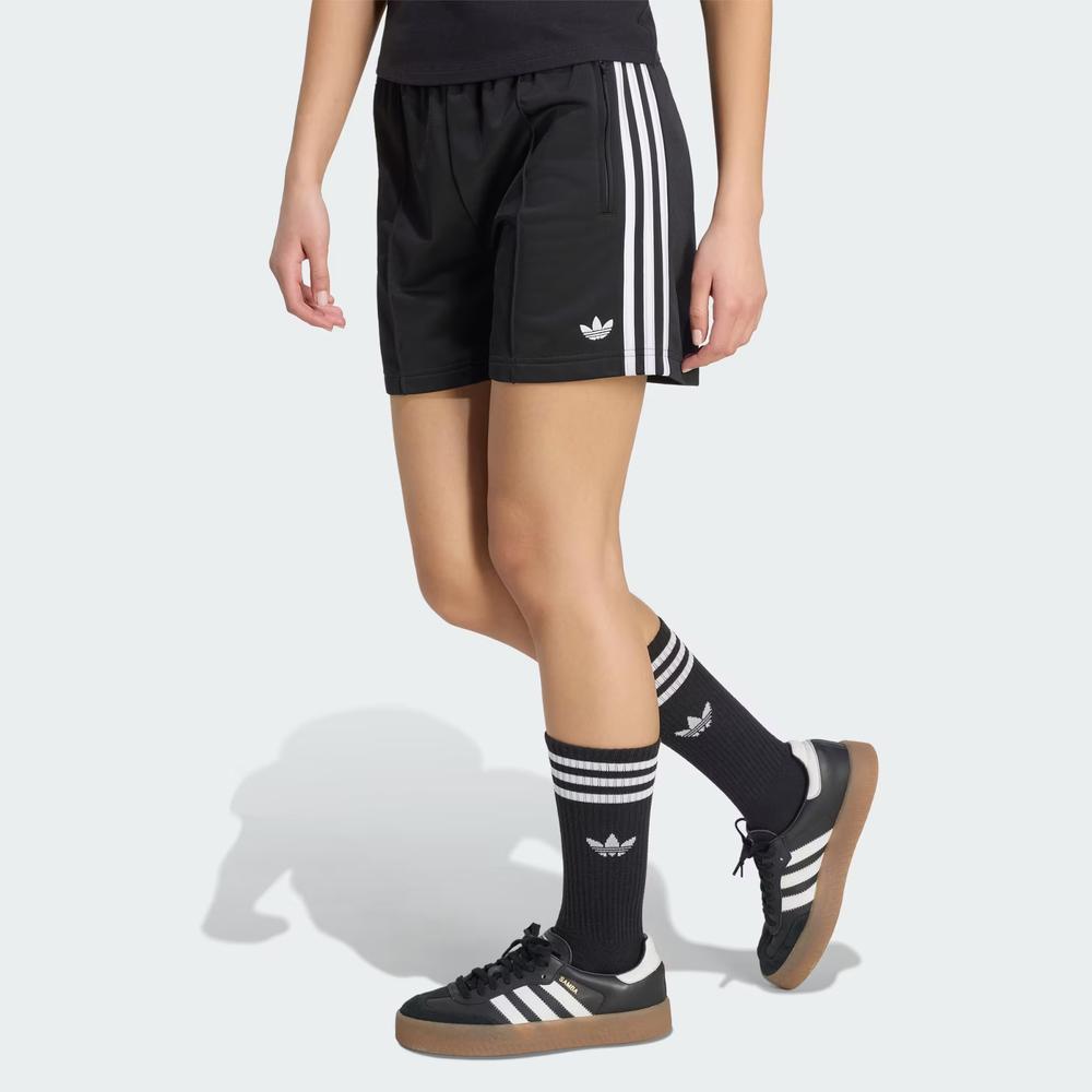 Krátké kalhoty dámské adidas Originals Firebird Classic KD5569 - černé