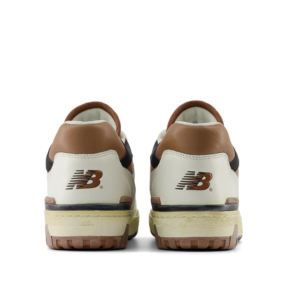 Unisex boty New Balance BB550VGC - bílé