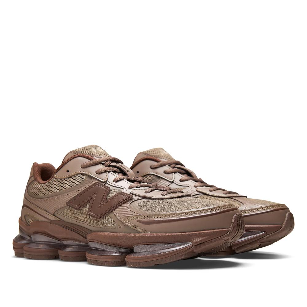 Unisex boty New Balance U20004EY - hnědé