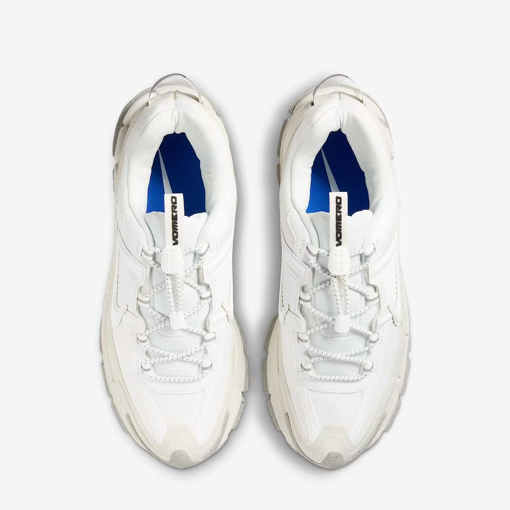 Dámské boty Nike Zoom Vomero Roam HV6410-100 - bílé