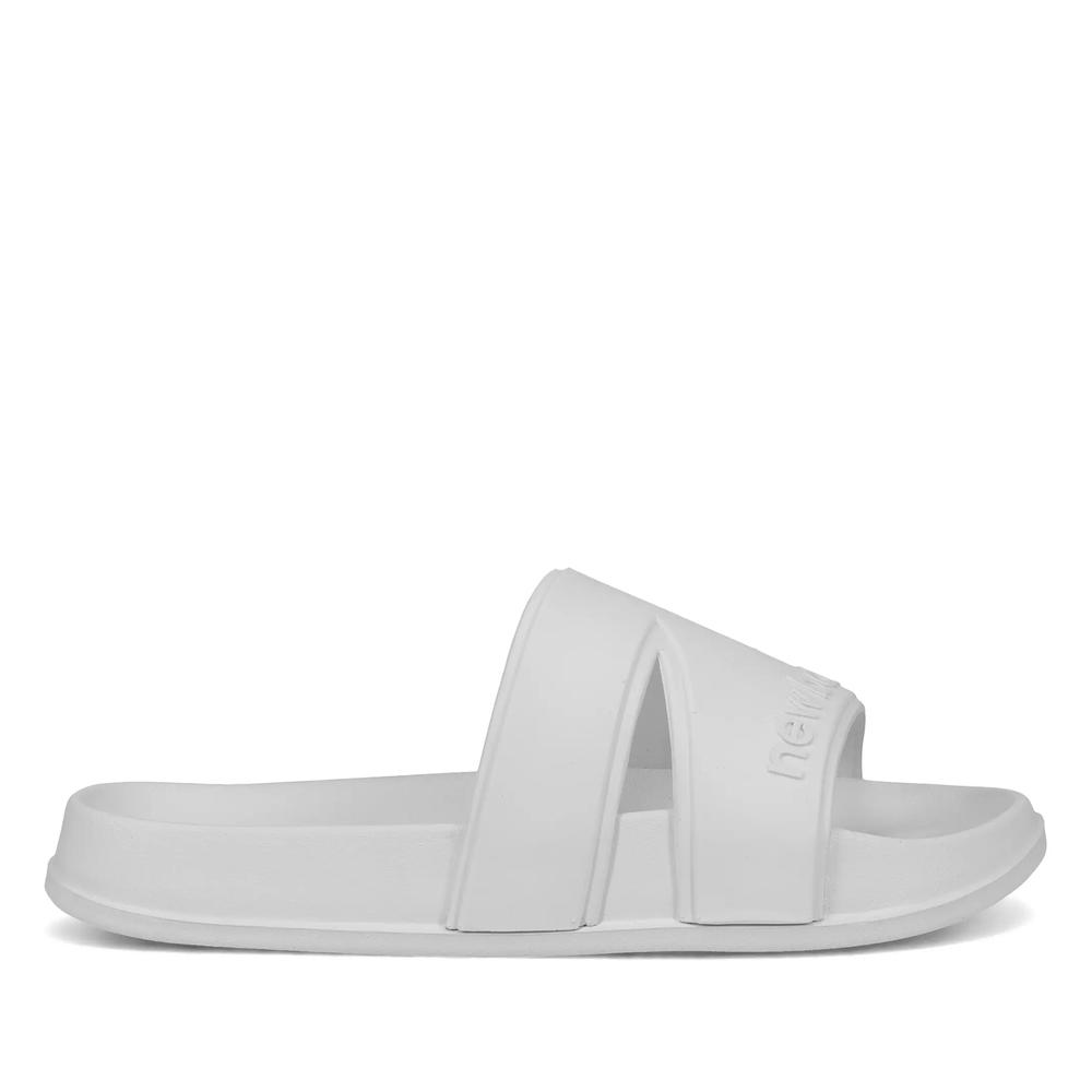 Žabky New Balance SUF20SQ1 - bílé