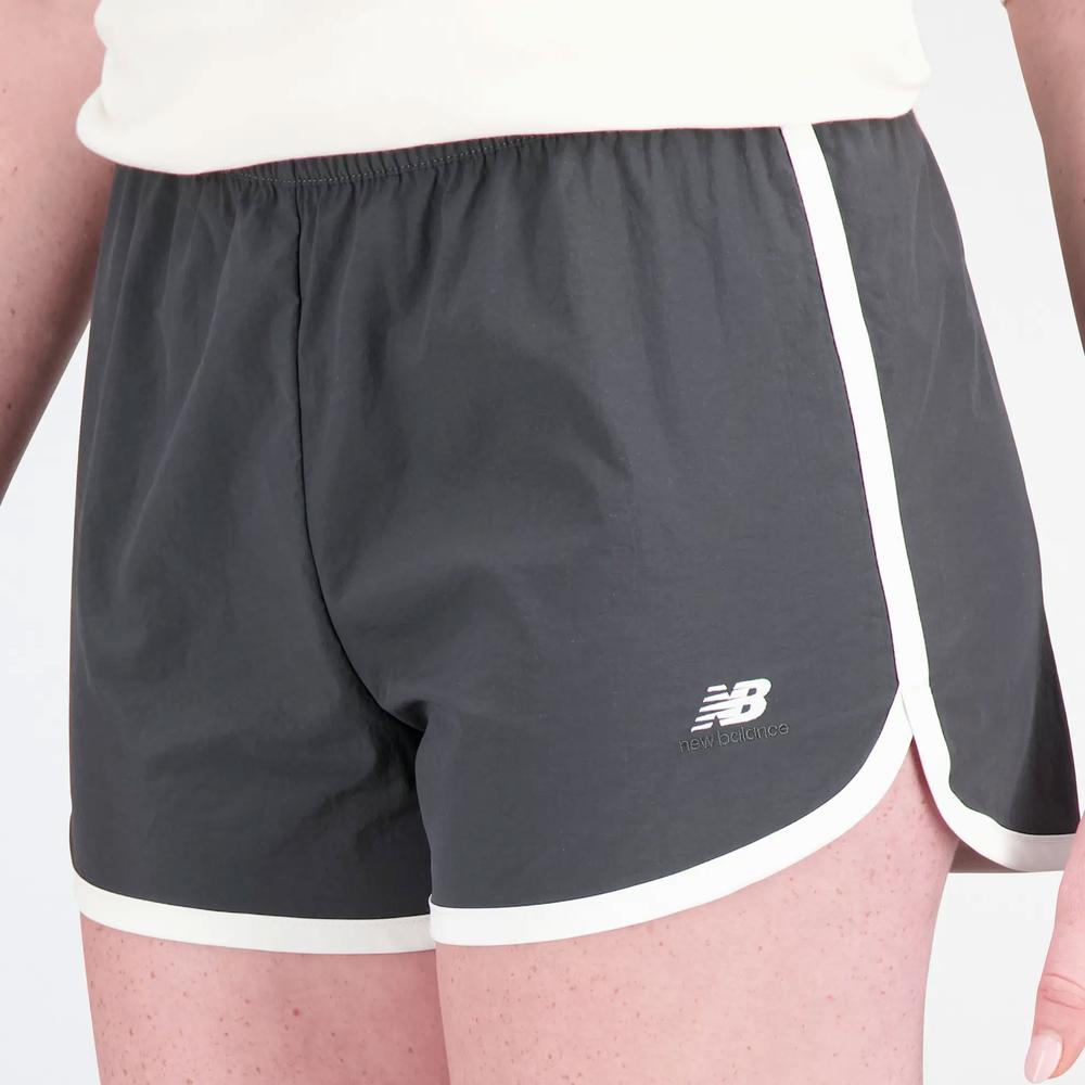 Dámské šortky New Balance WS31500ACK - černé