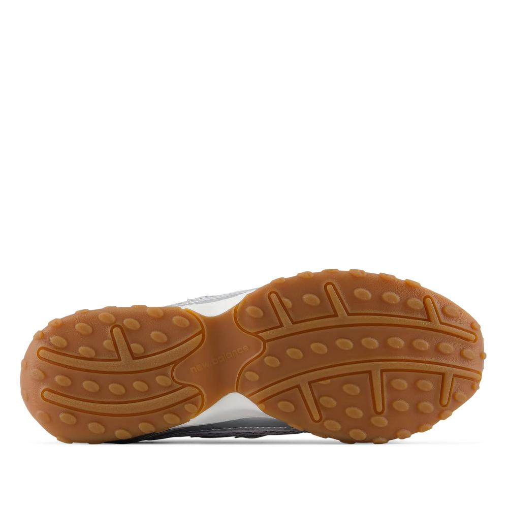 Unisex boty New Balance U204LPP - stříbně