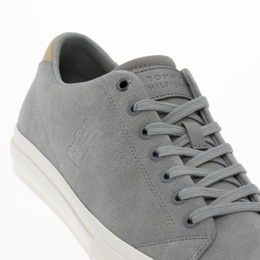 Boty Tommy Hilfiger Hi Vulc Street Low Suede FM0FM04590-PRT - šedivé