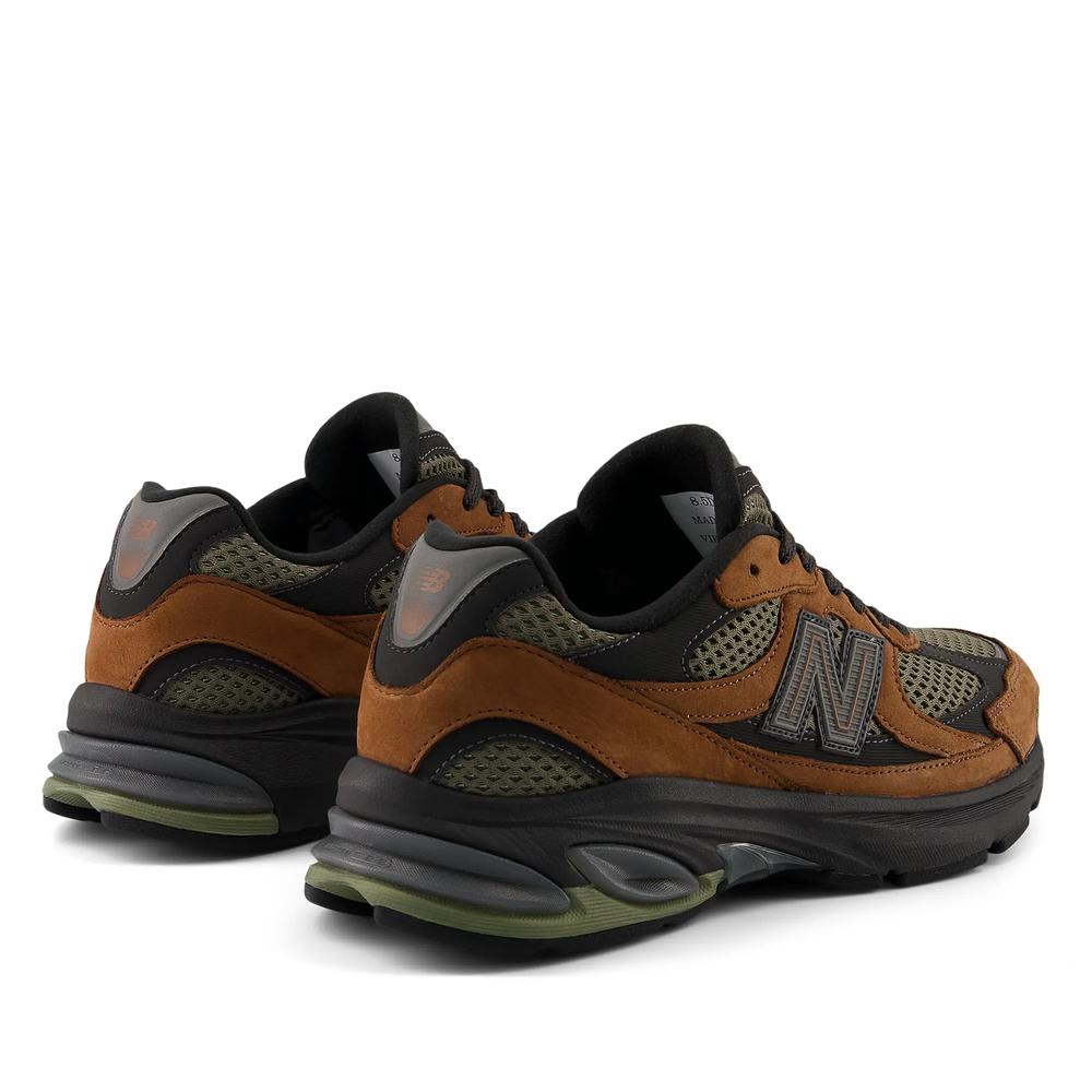 Unisex boty New Balance U2010ANV - hnědé