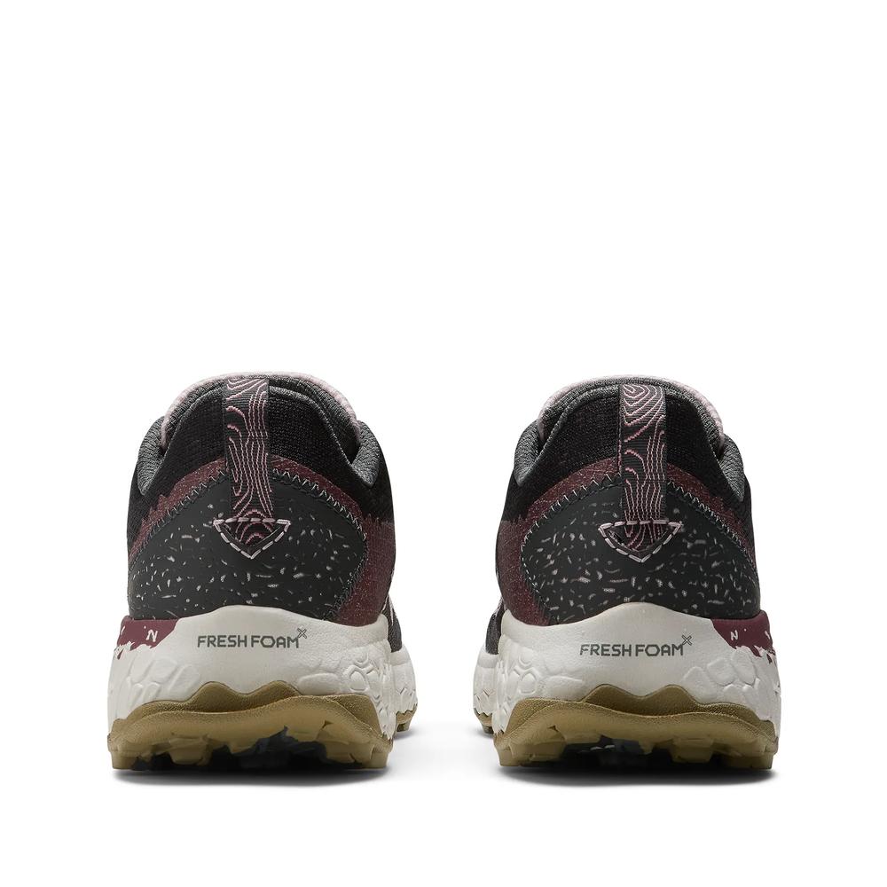 Dámské boty New Balance Fresh Foam Hierro v7 WTHIERO7 – růžové