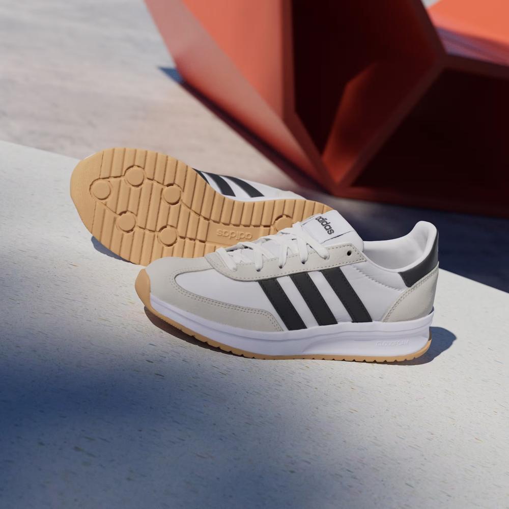 Boty adidas Run 70S IH8594 - bílé