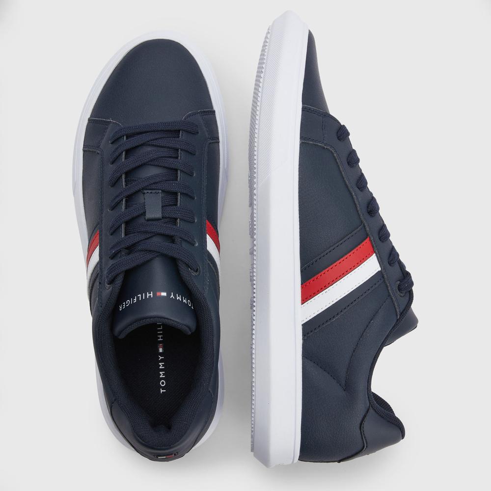 Boty Tommy Hilfiger Corporate Cup FM0FM04275-DW5 - tmavě modrě