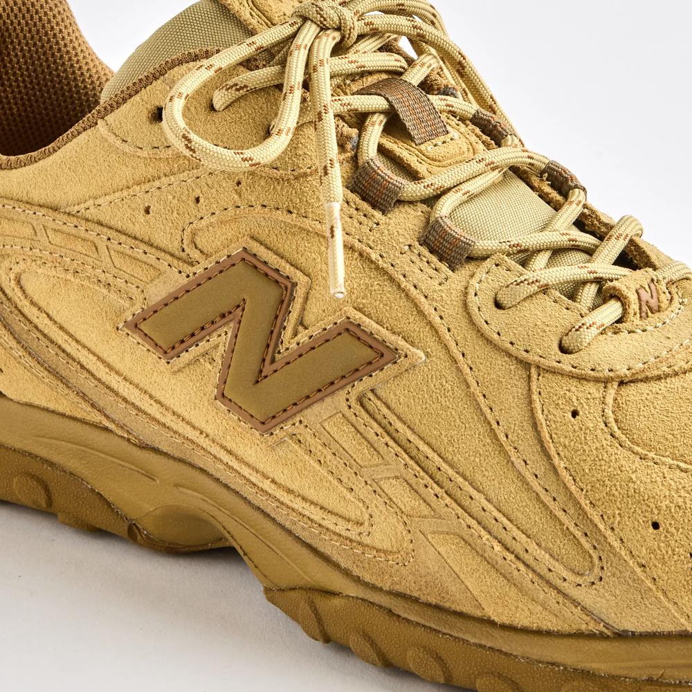 Unisex boty New Balance U204LFSP - hnědé