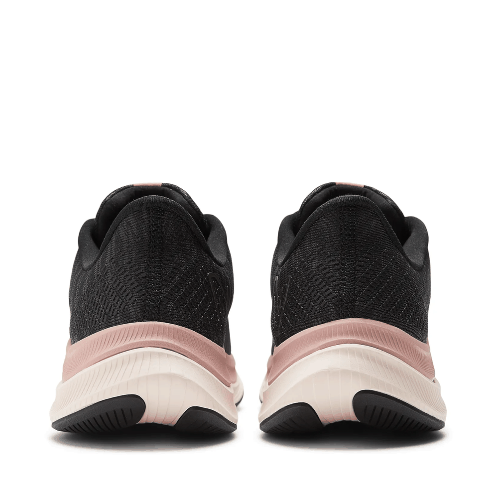 Boty New Balance FuelCell Propel v4 WFCPRCK4 - černé