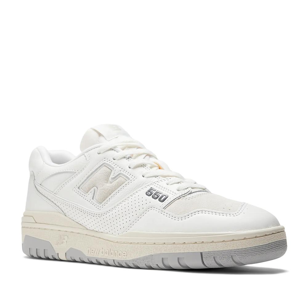 Unisex boty New Balance BB550PWG - bílé