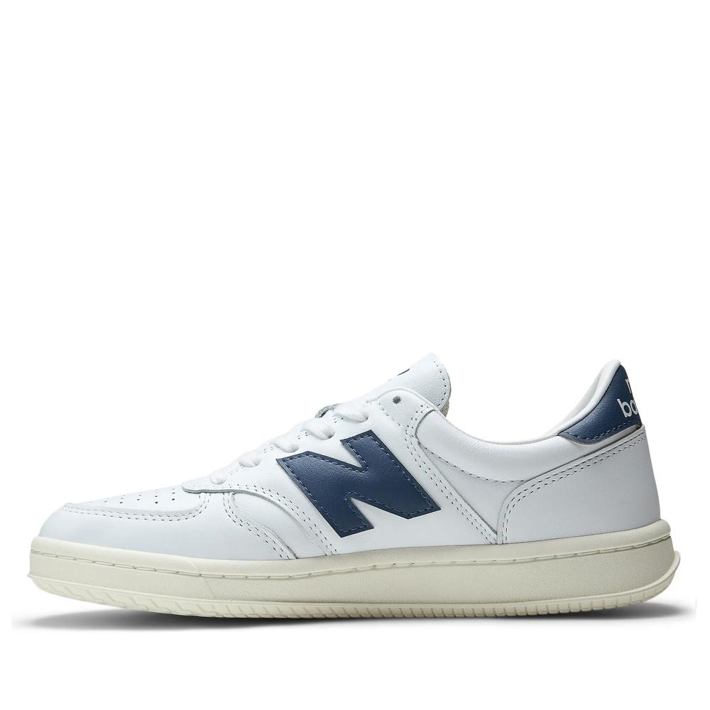 Pánské boty New Balance U5002D3 - bílé