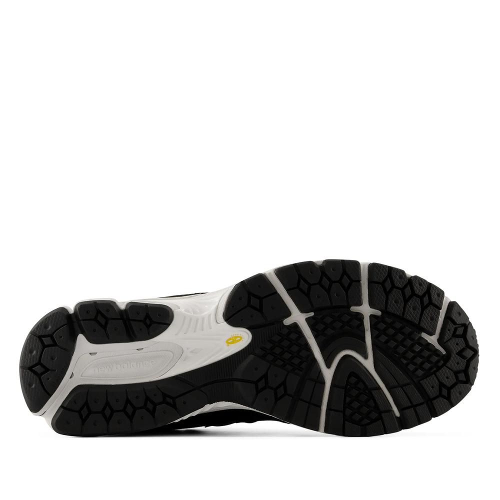 Boty unisex New Balance U20024JG - černé