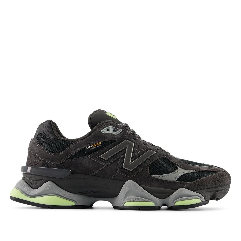 Unisex boty New Balance U90602P8  - hnědé