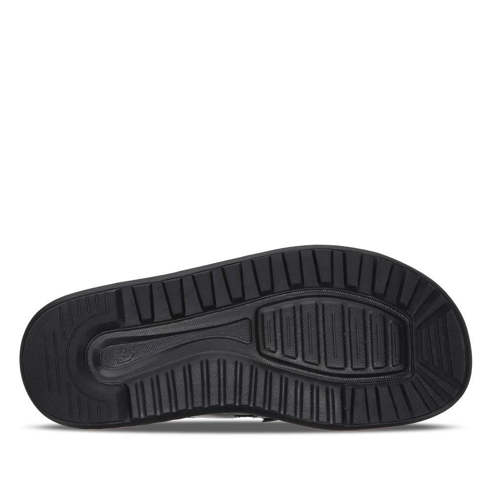 Žabky New Balance SWA330D3 - černé