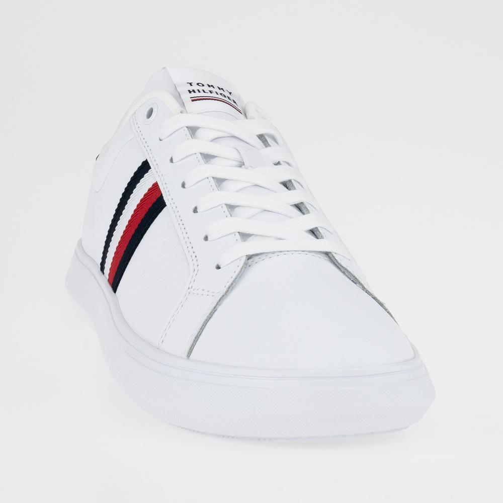 Boty Tommy Hilfiger Corporate Leather Cup Stripes FM0FM04732-YBS - bílé