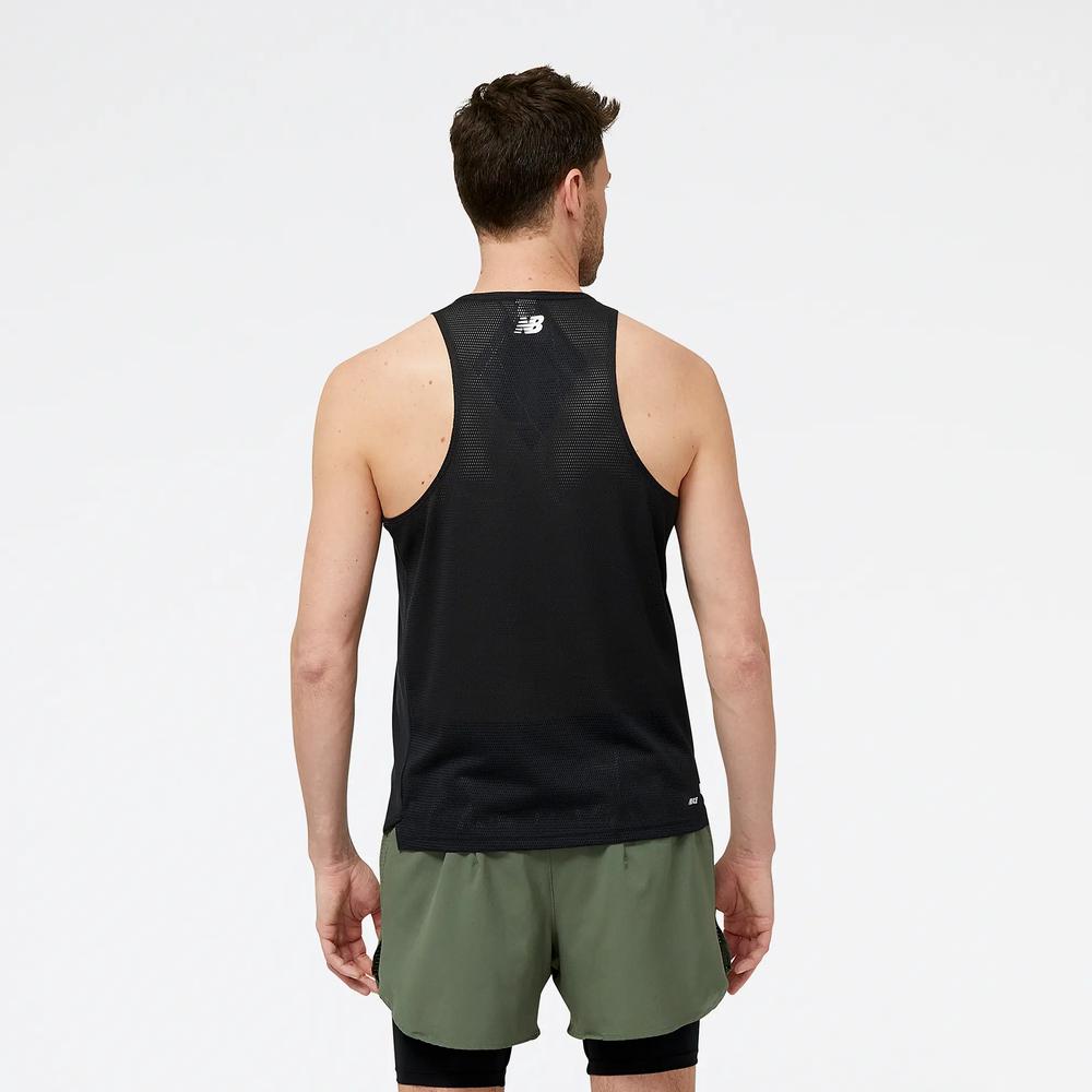 Pánské tričko New Balance MT31240BK - černé