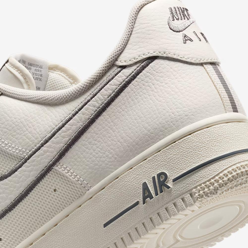 Pánské boty Nike Air Force 1 '07 Essential IB7677-101 - bílé