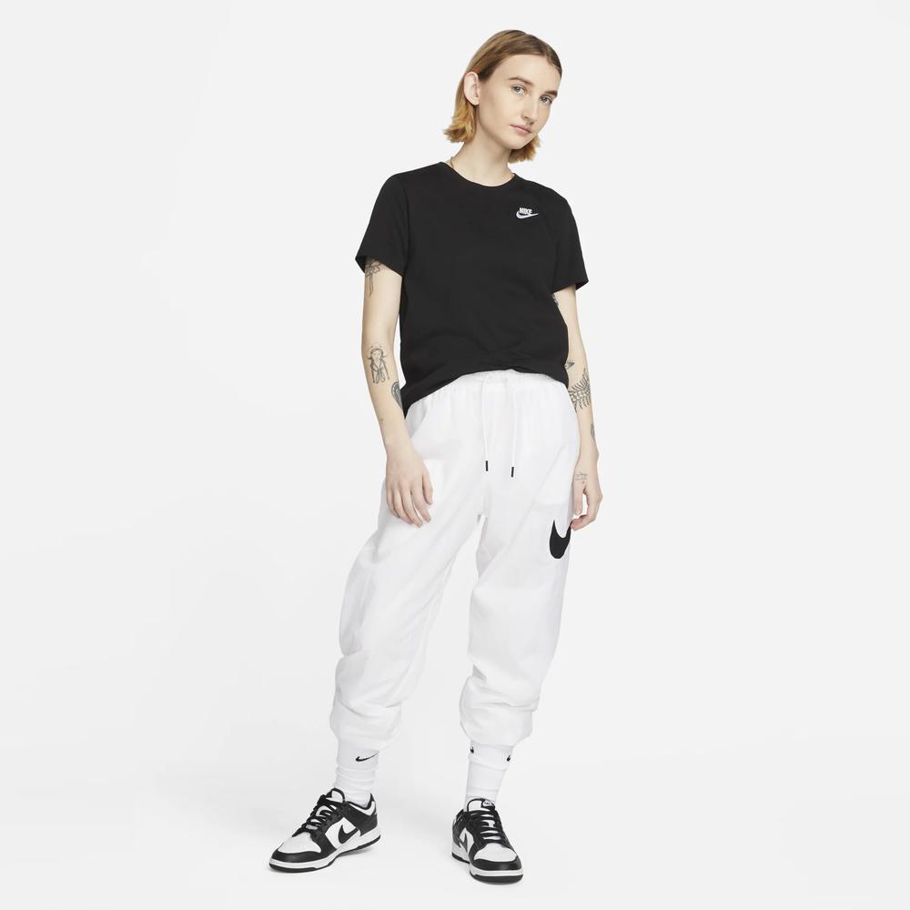 Tričko Nike Sportswear Club Essentials DX7902-010 - černé