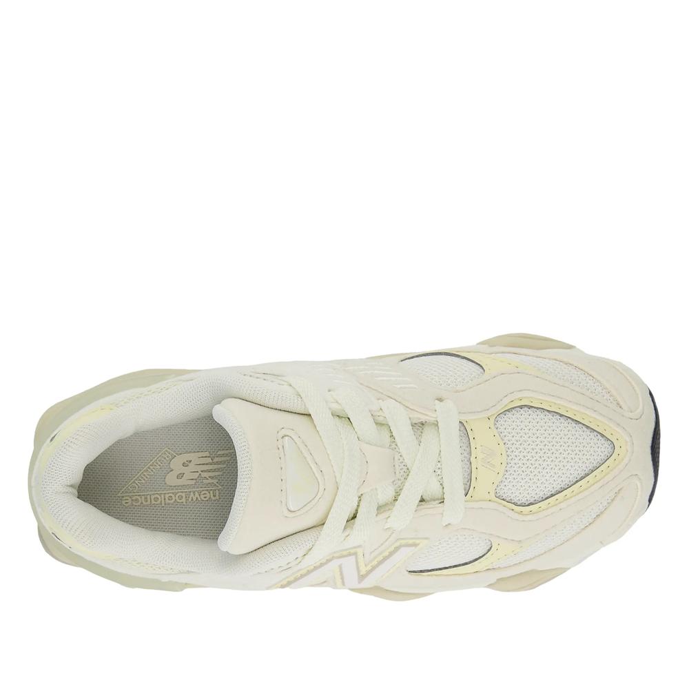 Dětské boty New Balance PC9060EK - bílé