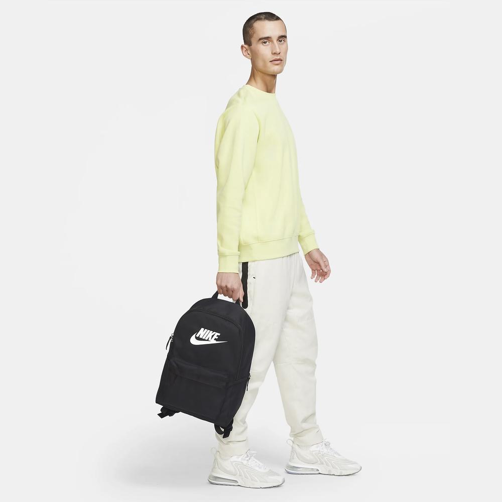 Ruksak Nike Heritage DC4244-010 - černé