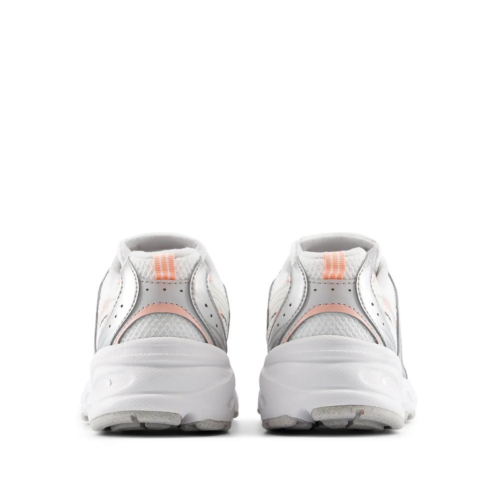 Dětské boty New Balance G5308SR - stříbně