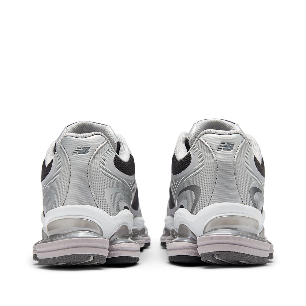 Unisex boty New Balance U20003OZ - šedivé