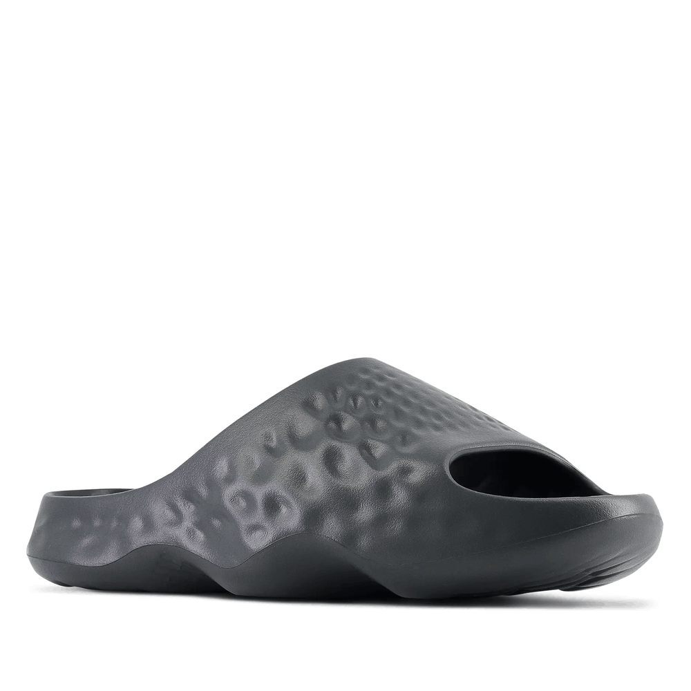 Žabky New Balance SUFHUPK3 – černé