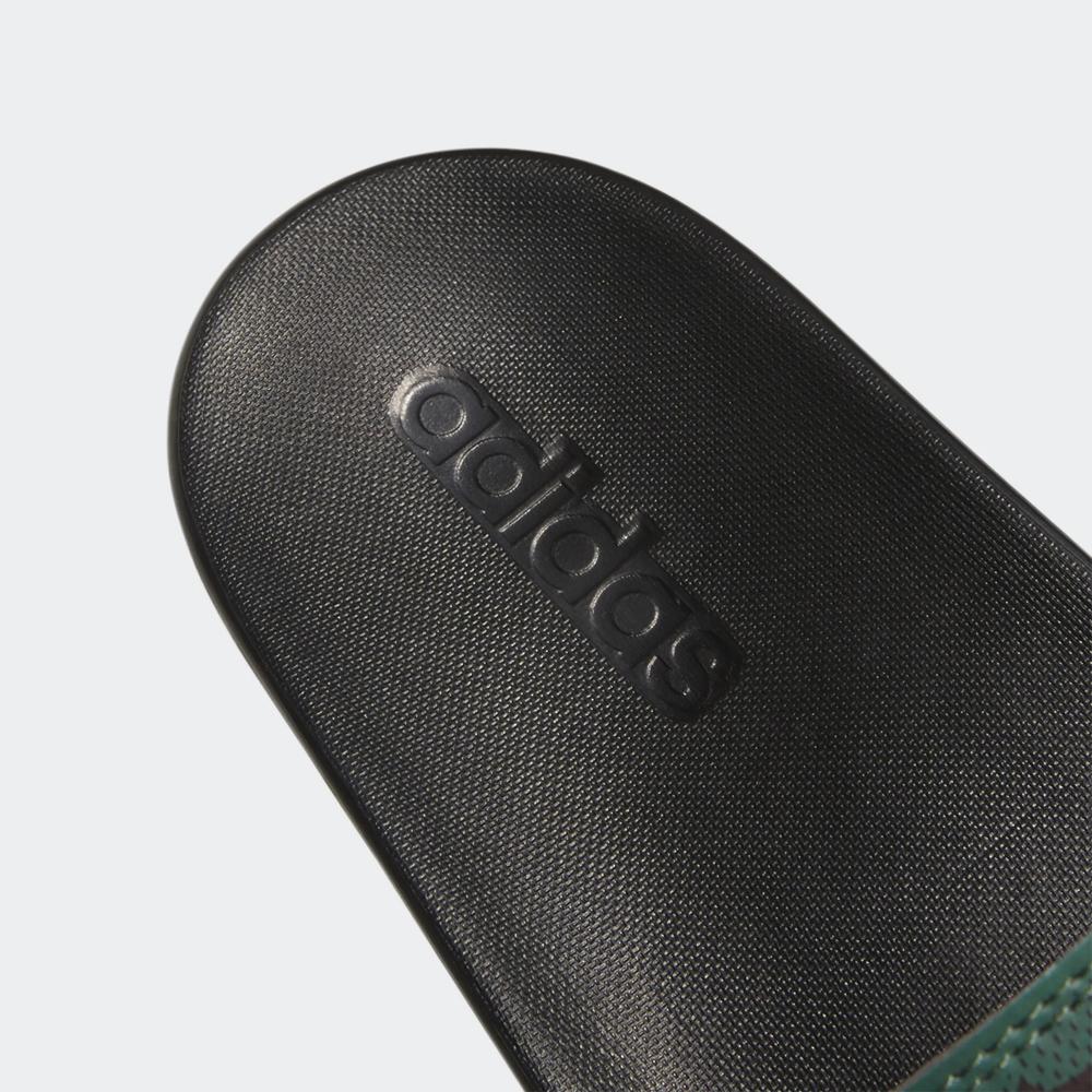 Žabky adidas Adilette Comfort Slides GW9647 - různobarevné