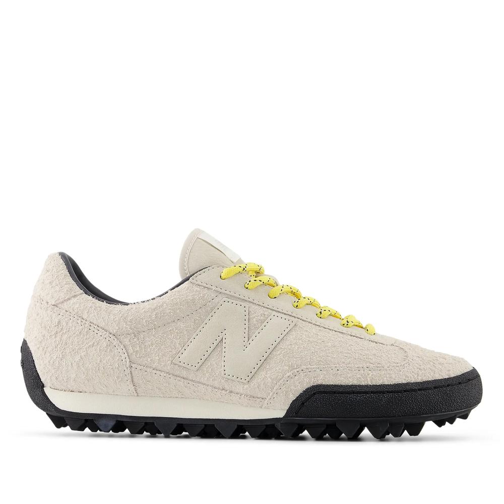 Boty unisex New Balance Gator Run UGTR83J - béžové