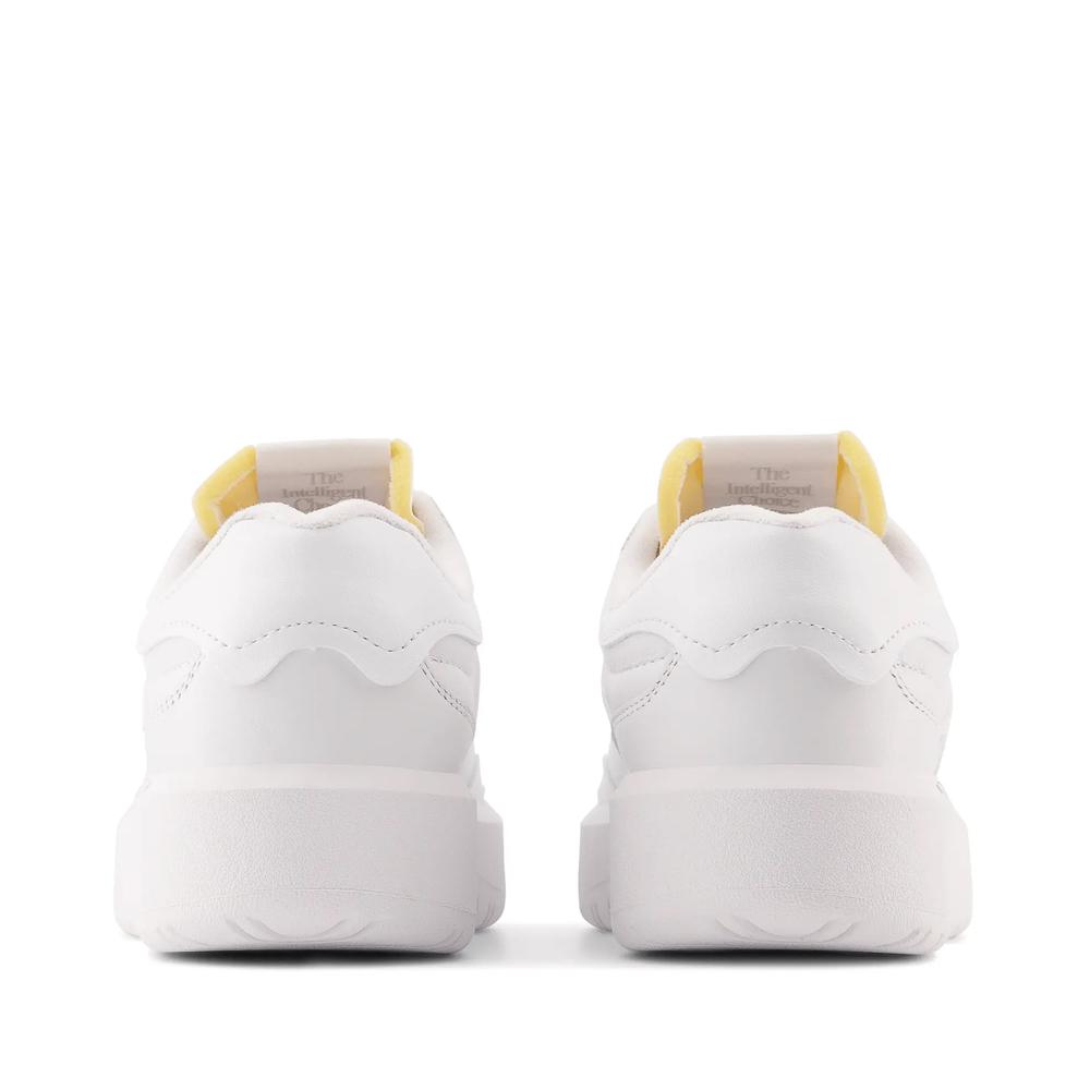 Boty unisex New Balance CT302LA – bílé