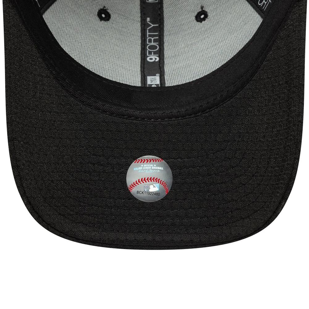 Čepice pánské New Era New York Yankees MLB Flawless Mesh 9FORTY 60691115 - černé
