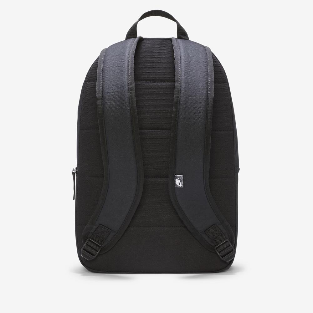 Ruksak Nike Heritage DC4244-010 - černé