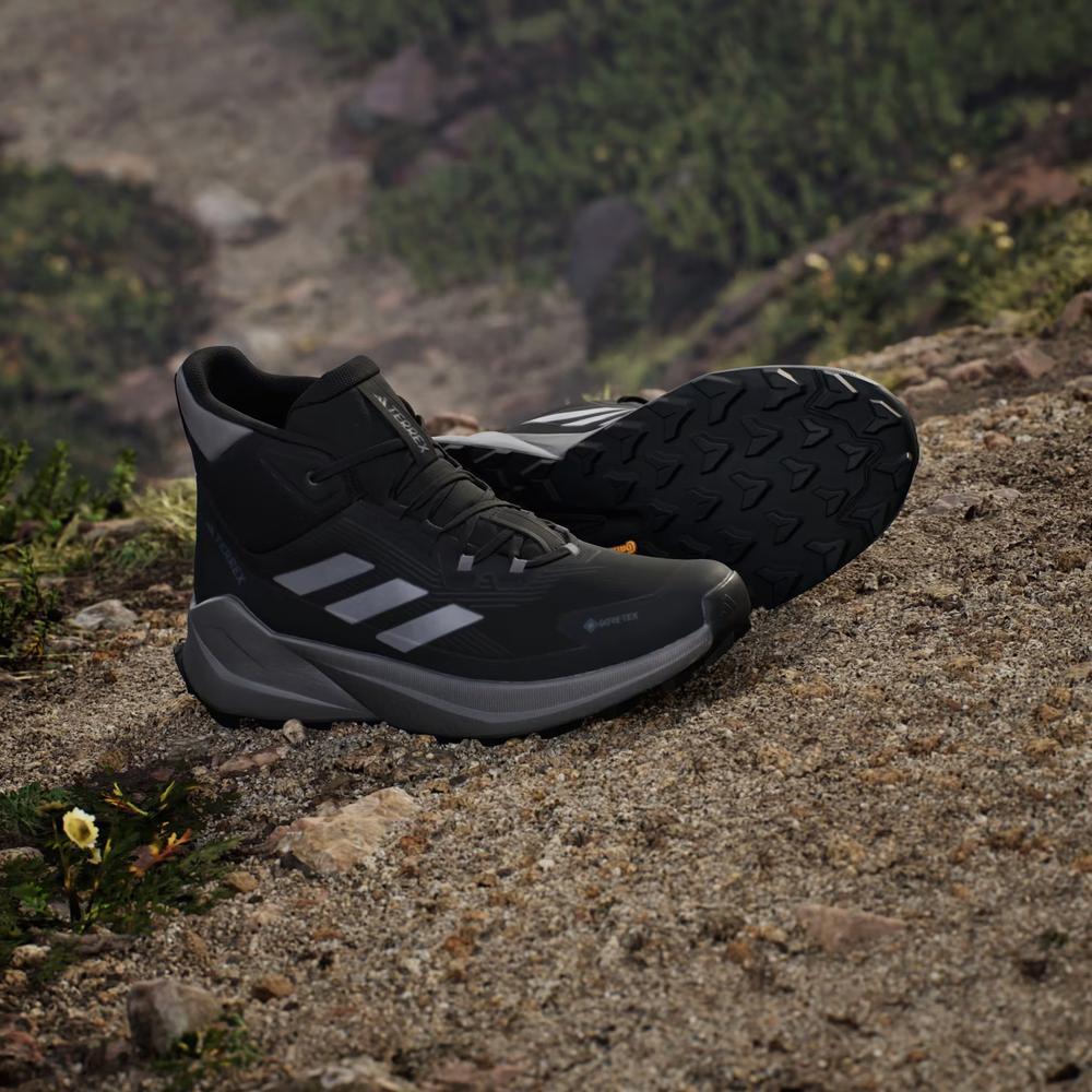 Boty pánské adidas Terrex Trailmaker 2.0 Mid Gore-Tex Hiking IE9062 - černé