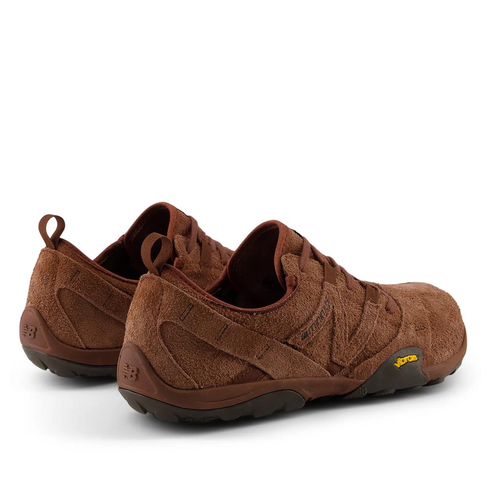 Unisex boty New Balance Minimus MT10OPR - hnědé