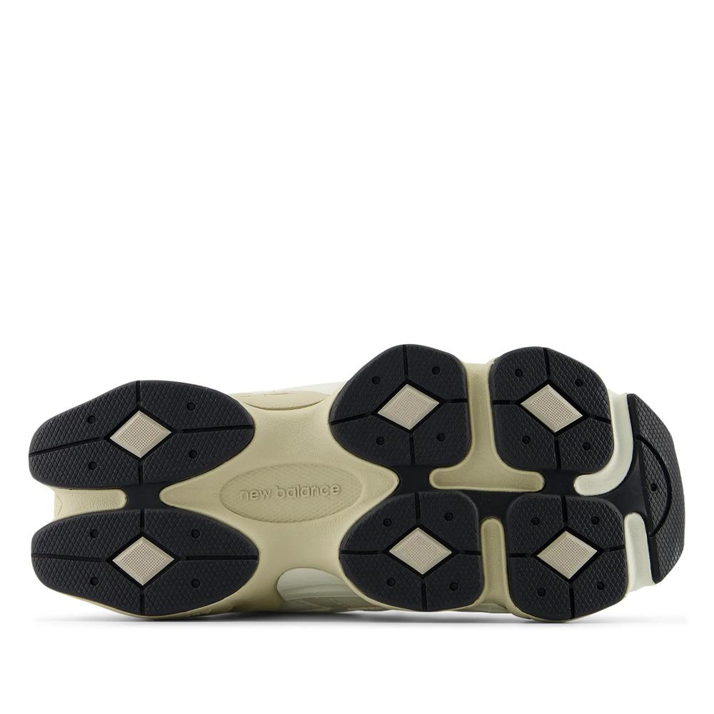 Dětské boty New Balance PC9060EK - bílé