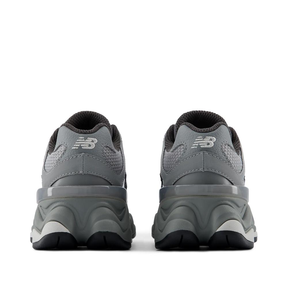 Dětské boty New Balance P906033P - šedivé