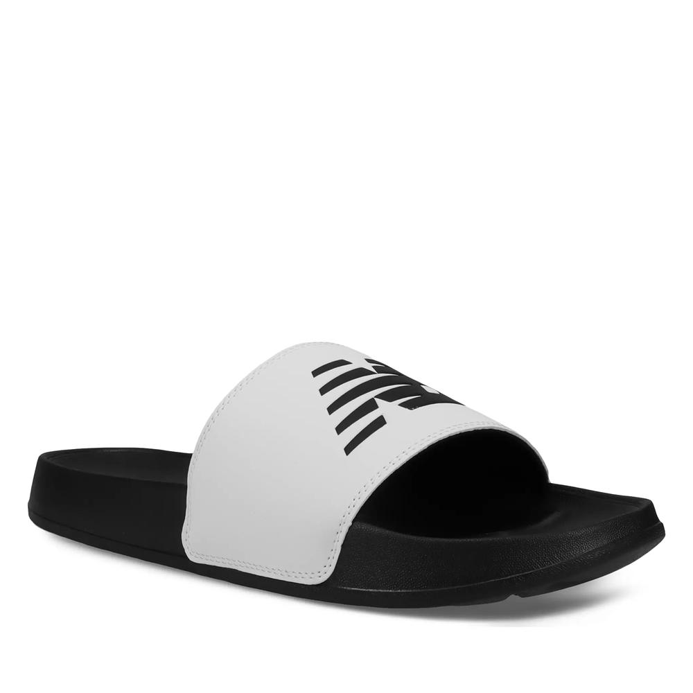 Žabky New Balance SUF200B3 - černé