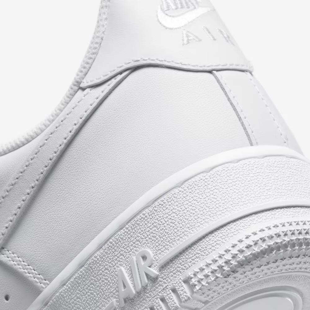 Pánské boty Nike Air Force 1 '07 Essential CW2288-111 - bílé