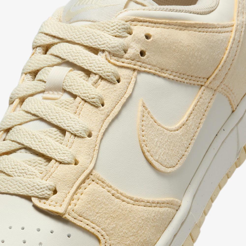 Boty Nike Dunk Low HJ7673-004 - béžové