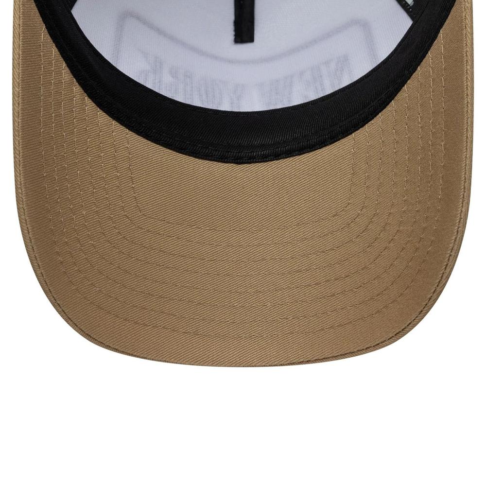 Čepice pánské New Era Location Patch 9FORTY A-Frame Trucker 60771861 - béžové