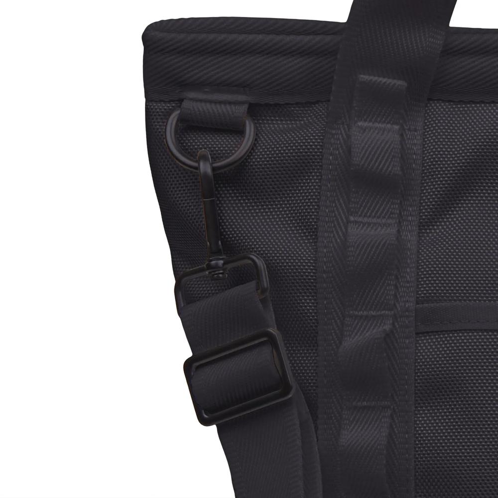 Sportovní taška New Balance LAB51505BK - černé