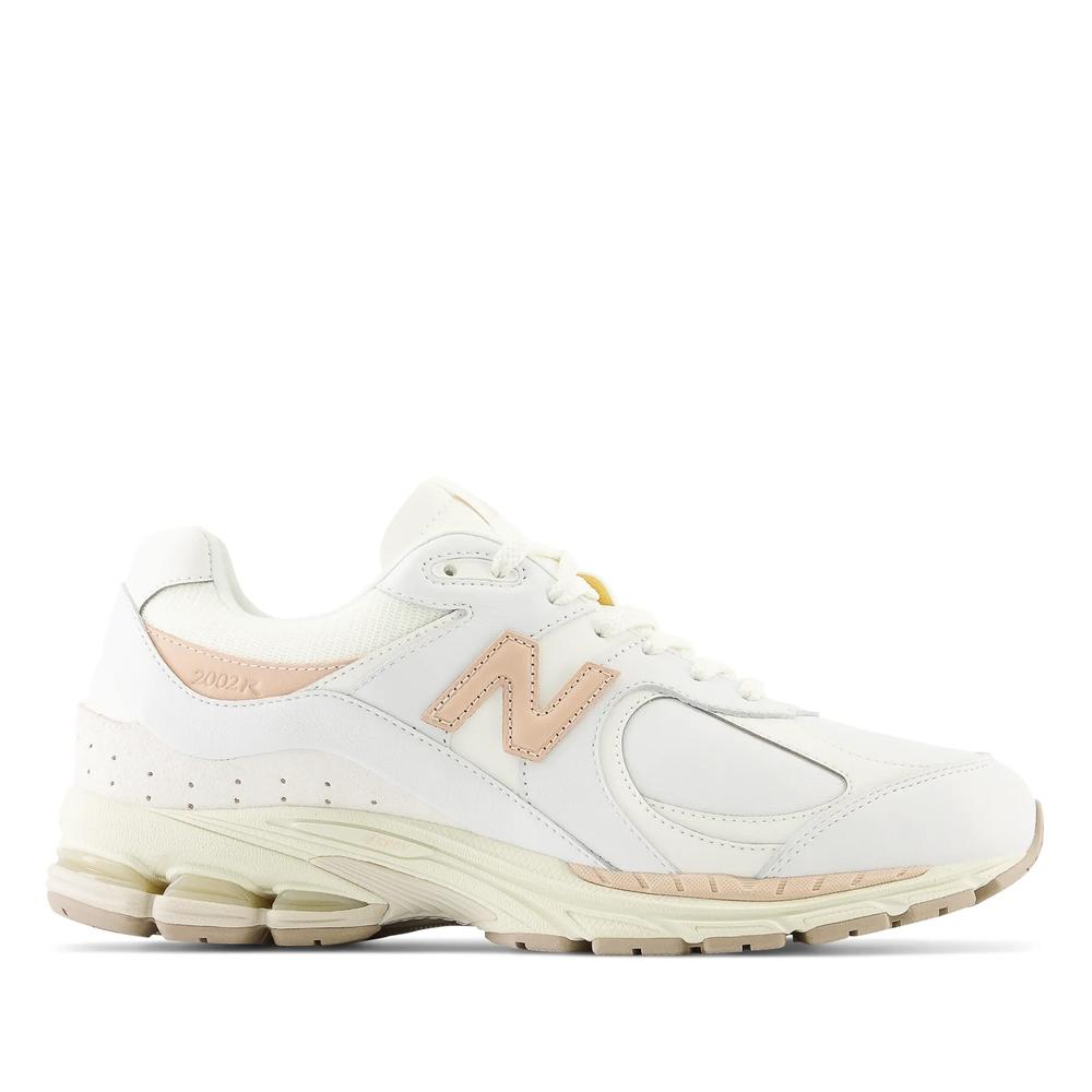 Unisex boty New Balance M2002RVF – bílé