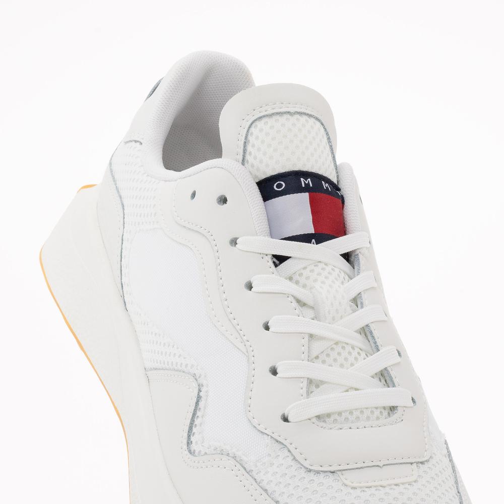 Boty Tommy Hilfiger TJM Runner Mix Material EM0EM01259-YBL - bílé