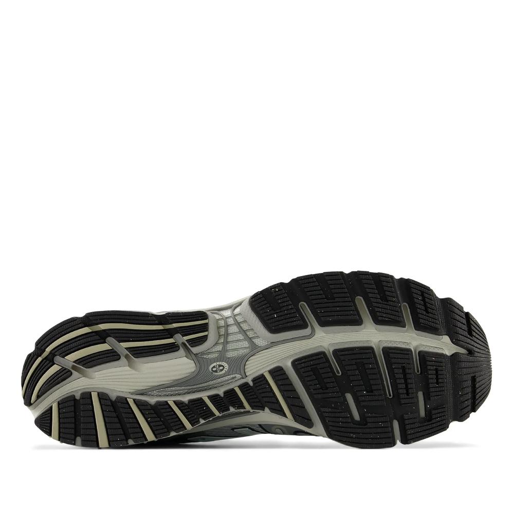 Unisex boty New Balance U18905UY - šedivé