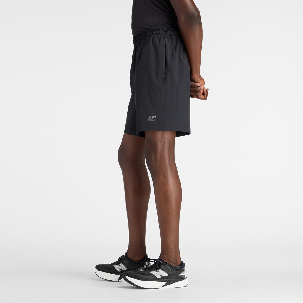 Pánské šortky New Balance MB6174CDBK - černé