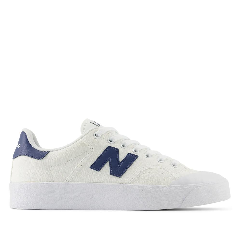Boty New Balance BB100CNV - bílé